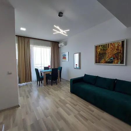 Bluesea Summerland Apartment